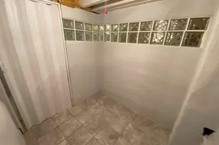 538 W Pike St, Philadelphia, PA 19140 - Photo 28