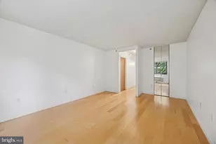 2201 Cherry St, Philadelphia, PA 19103 - Photo 16