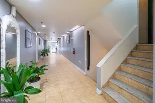 1321 Spruce St, Philadelphia, PA 19107 - Photo 10