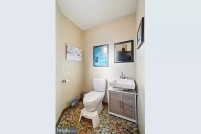 2233 Grays Ferry Avenue, Philadelphia, PA 19146 - Photo 18