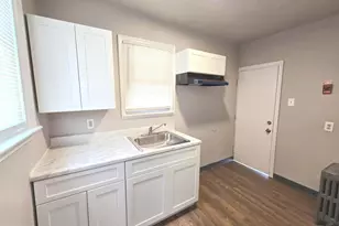 5717 N Park Ave, Philadelphia, PA 19141 - Photo 10