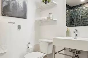 1716 Spruce St, Philadelphia, PA 19103 - Photo 22