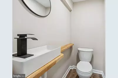 2324 S Alder Street, Philadelphia, PA 19148 - Photo 8