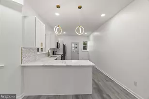 1010 S 51st St, Philadelphia, PA 19143 - Photo 8