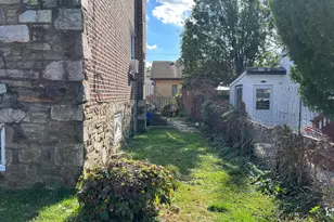 1304 Faunce St, Philadelphia, PA 19111 - Photo 4