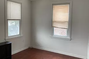 1352 Englewood St, Philadelphia, PA 19111 - Photo 8