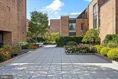 130 Spruce Street #27A, Philadelphia, PA 19106 - Photo 2