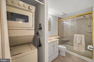 130 Spruce St, Philadelphia, PA 19106 - Photo 16