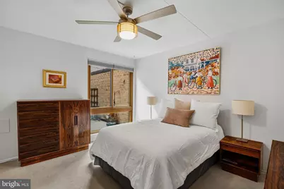 130 Spruce Street #27A, Philadelphia, PA 19106 - Photo 12