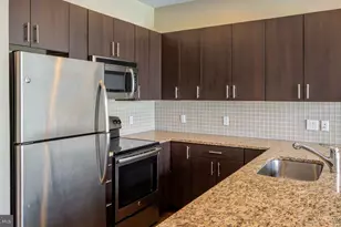 521 S Broad St, Philadelphia, PA 19147 - Photo 14