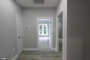 5925 Devon Pl, Philadelphia, PA 19138 - Photo 8