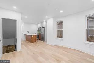 6049 Elmwood Ave, Philadelphia, PA 19142 - Photo 10