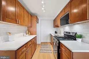 604 S Washington Square, Philadelphia, PA 19106 - Photo 8