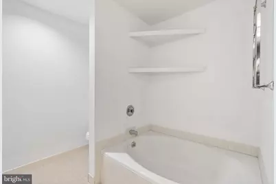 2301 Cherry Street #6F, Philadelphia, PA 19103 - Photo 20