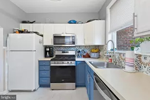 1106 W Moyamensing Ave, Philadelphia, PA 19148 - Photo 14