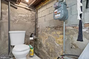 1106 W Moyamensing Ave, Philadelphia, PA 19148 - Photo 28