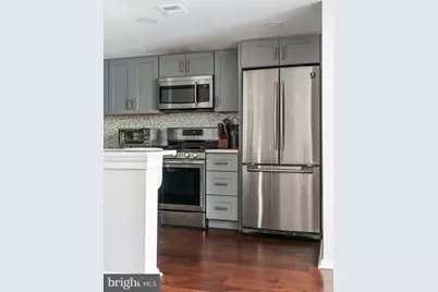 528 Manning Walk #7, Philadelphia, PA 19106 - Photo 12