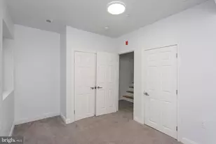 1629 Wallace St, Philadelphia, PA 19130 - Photo 12