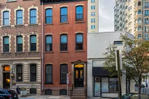 1903 Spruce St, Philadelphia, PA 19103 - Photo 4