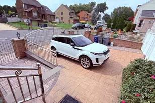 8905 Springview Rd, Philadelphia, PA 19115 - Photo 10