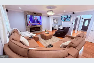 8905 Springview Road, Philadelphia, PA 19115 - Photo 24