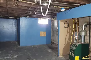 313 N Redfield St, Philadelphia, PA 19139 - Photo 18