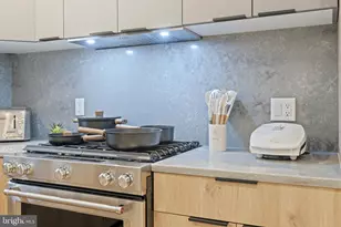 1214 E Susquehanna Ave, Philadelphia, PA 19125 - Photo 8