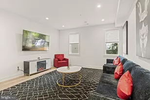 1214 E Susquehanna Ave, Philadelphia, PA 19125 - Photo 10