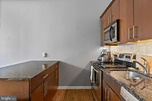 1201 Fitzwater St, Philadelphia, PA 19147 - Photo 10