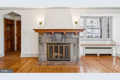 425 E Durham Street, Philadelphia, PA 19119 - Photo 10