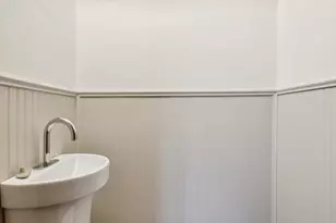 425 E Durham St, Philadelphia, PA 19119 - Photo 14