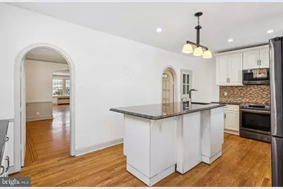 425 E Durham Street, Philadelphia, PA 19119 - Photo 4