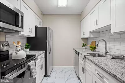 1420 Locust Street #16C, Philadelphia, PA 19102 - Photo 8