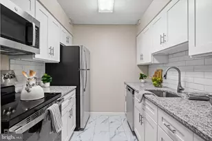 1420 Locust St, Philadelphia, PA 19102 - Photo 8