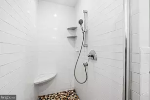 2 Willings Alley Mews, Philadelphia, PA 19106 - Photo 30