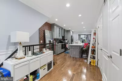1727 S 4th Street #1, Philadelphia, PA 19148 - Photo 8