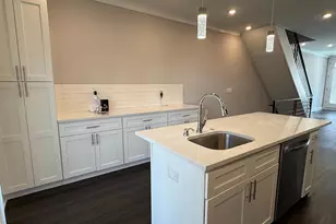 1330 S 31st St, Philadelphia, PA 19146 - Photo 10