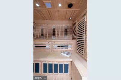 136 N 22nd Street, Philadelphia, PA 19103 - Photo 68