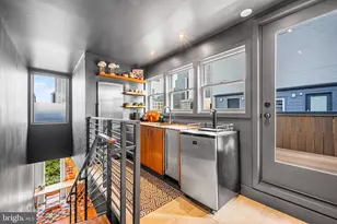 136 N 22nd St, Philadelphia, PA 19103 - Photo 56