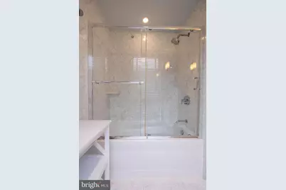 136 N 22nd Street, Philadelphia, PA 19103 - Photo 48