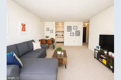 2018 Walnut Street #8K, Philadelphia, PA 19103 - Photo 2