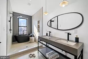 3200 Latona St, Philadelphia, PA 19146 - Photo 8