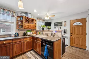 1235 E Yerkes St, Philadelphia, PA 19119 - Photo 12