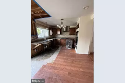 9117 Bustleton Avenue, Philadelphia, PA 19115 - Photo 8