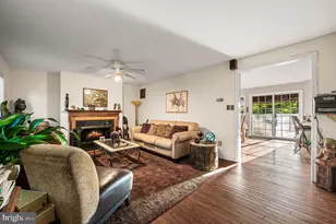 728 Kenilworth Ave, Philadelphia, PA 19126 - Photo 2