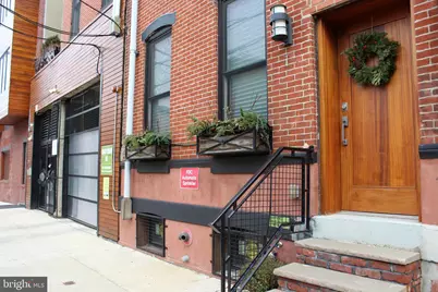 1247 E Columbia Avenue #1, Philadelphia, PA 19125 - Photo 4