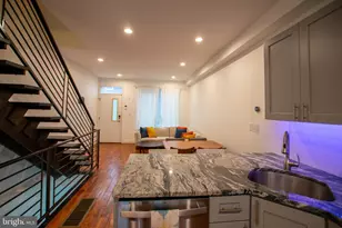 1910 Fernon St, Philadelphia, PA 19145 - Photo 6