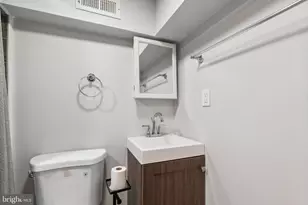 17 S 45th St, Philadelphia, PA 19104 - Photo 22