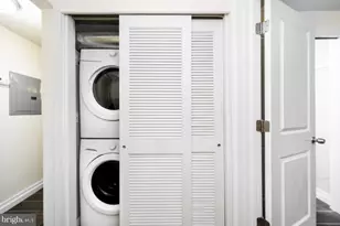 2006 Walnut St, Philadelphia, PA 19103 - Photo 6