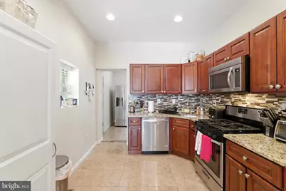 314 Gladstone Street, Philadelphia, PA 19148 - Photo 8